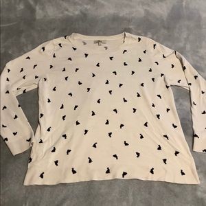 BASS rabbit crew neck sweater